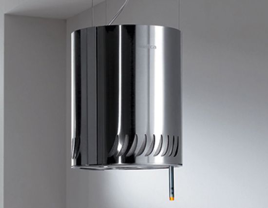Componenti di cucine trattate per eliminare la rugosità dei metalli e delle finiture